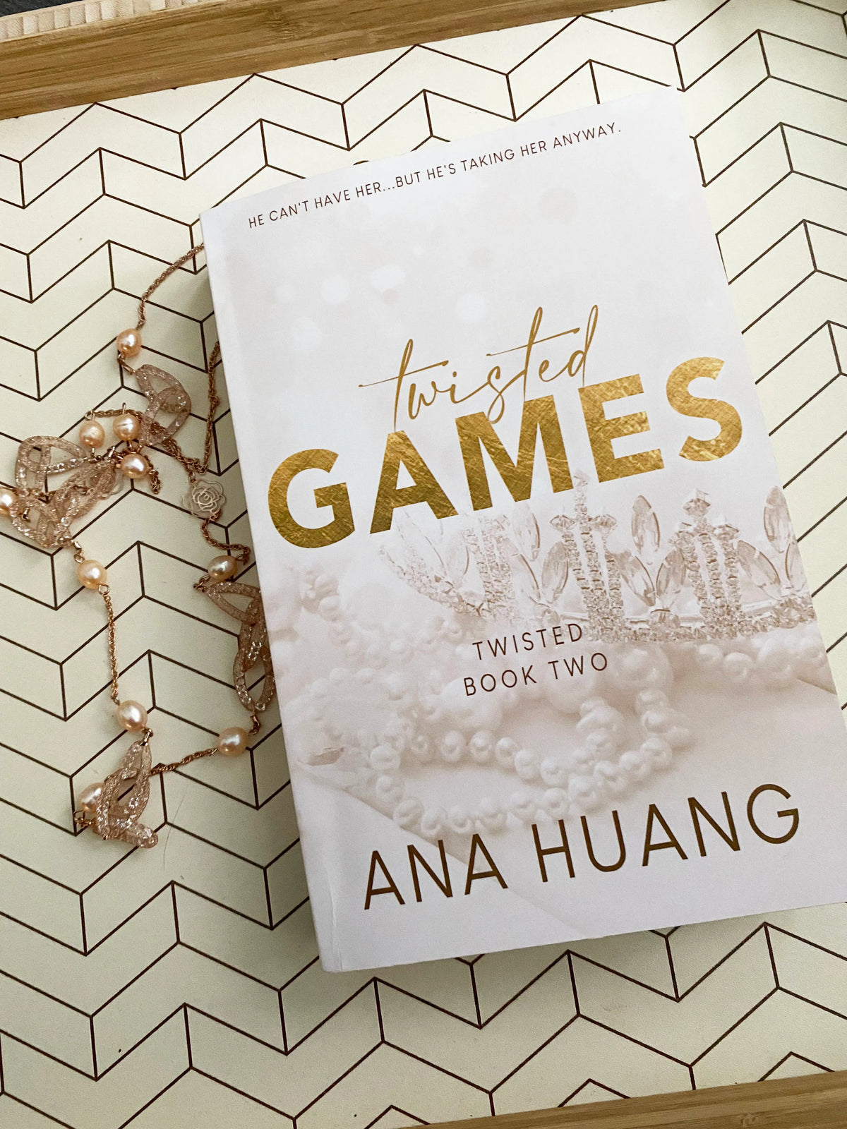 Twisted Games -Ana Huang - Reading Books