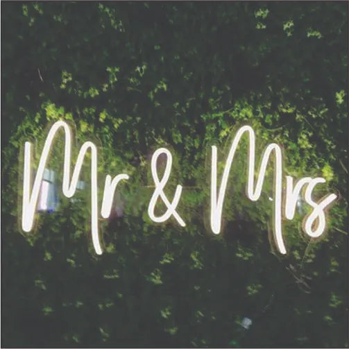 Mr & Mrs wedding neon sign