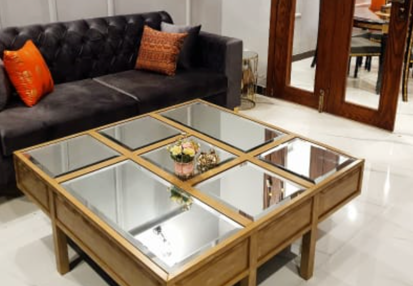 Lounge Table 1